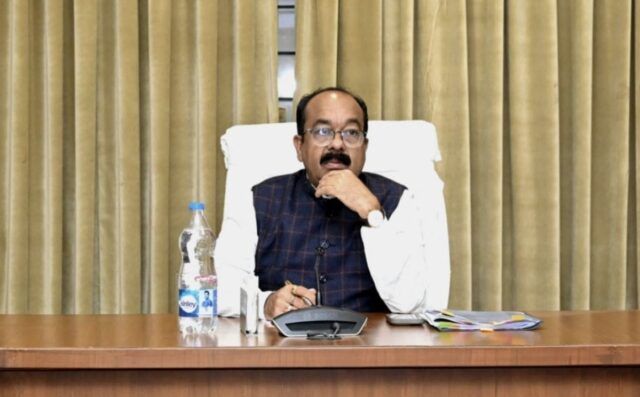 20251116403710000172025111640371000007