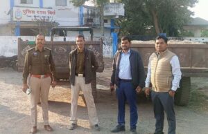 एक चैन माउंटेन व दो ट्रैक्टर जब्त : रेत के अवैध उत्खनन एवं परिवहन के मामले में कार्रवाई