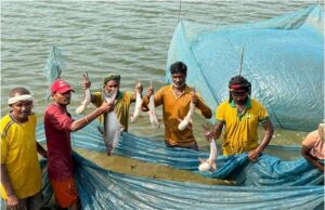 प्रधानमंत्री मत्स्य सम्पदा योजना से जिले में आई मत्स्य क्रांति