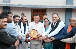 कैबिनेट मंत्री देवांगन धीवर समाज के नववर्ष एवं पारिवारिक मिलन समारोह में हुए शामिल