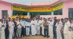 अखिल भारतीय सतनाम सेना की महत्वपूर्ण बैठक सम्पन्न, धर्मगुरु सोमेश बाबा ने दिया गुरुवाणी का संदेश