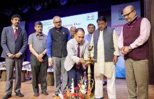 व्यक्तियों को रोजगार चाहने वाला बनने के बजाय रोजगार देने वाला बनाएं- केन्द्रीय मंत्री ओंराव