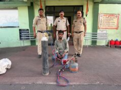 पूंजीपथरा पुलिस की मुस्तैदी से एटीएम चोरी की बड़ी वारदात नाकाम — गैस कटर के साथ आरोपी रंगे हाथ गिरफ्तार