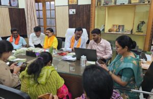 महापौर एवं सभापति ने भरा जनगणना ऑनलाइन स्व-गणना फॉर्म