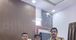 संदिग्ध परिस्थितियों में घूम रहे व्यक्ति से 21 लाख 30 हजार रुपये नगद बरामद।