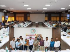 बीजापुर के लोकप्रिय कलेक्टर संबित मिश्रा को भावभीनी विदाई, अधिकारियों-कर्मचारियों की आंखें हुईं नम