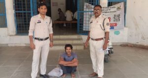 भीषण सड़क हादसे में गैर इरादतन हत्या की कार्रवाई — बिना लाइसेंस ट्रेलर चला रहे आरोपी चालक को पुलिस ने भेजा जेल