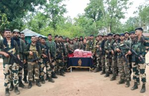 ग्राम गट्टाकाल-गोमे के जंगल-पहाड़ी क्षेत्र से डम्प बरामद