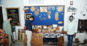 एनआईडी के प्रतिनिधिमंडल ने की पद्मश्री मण्डावी से भेंट