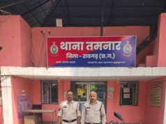 चोरी की रकम से खरीदी गई नई मोटरसाइकिल, घटना में प्रयुक्त बाइक और औजार बरामद