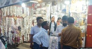 सार्वजनिक मार्ग से हटवाया सामान, 22,500 रुपये का जुर्माना वसूला; अतिक्रमण के खिलाफ अभियान रहेगा जारी