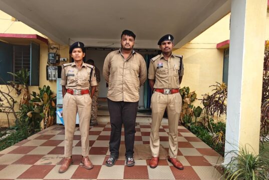 झपटमारी की घटना का चंद घंटों में खुलासा, एक आरोपी गिरफ्तार