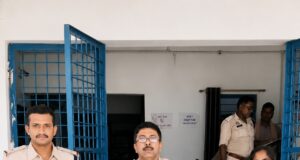 पुलिस की कार्रवाई, भूमि बिक्री के नाम पर 27 लाख रुपये की धोखाधड़ी करने वाला आरोपी गिरफ्तार ! फर्जी दस्तावेज दिखाकर जमीन बेचने का झांसा देकर की गई थी लाखों रुपये की ठगी
