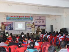 अंतागढ़ पुलिस की अभिनव पहल : यातायात जागरूकता अभियान, ड्राइविंग लाइसेंस शिविर एवं साइबर जागरूकता कार्यक्रम का सफल आयोजन