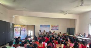 थाना पखांजूर पुलिस एवं महिला बाल विकास विभाग द्वारा संयुक्त जागरूकता अभियान आयोजित
