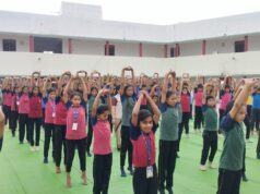 डी. ए. वी. मुख्यमंत्री पब्लिक स्कूल, वेद परसदा मस्तूरी में अंतर्राष्ट्रीय योग दिवस उत्साहपूर्वक मनाया गया
