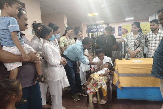 जिला चिकित्सालय बीजापुर में जनप्रतिनिधियों ने किया राष्ट्रीय सघन पल्स पोलियो अभियान का शुभारंभ
