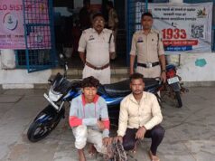 पुलिस ने खेतों से केबल वायर चोरी करने वाले दो सक्रिय चोरों को दबोचा