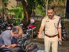 मॉडिफाइड साइलेंसर वाले तीन बुलेट चालकों पर पुलिस की बड़ी कार्रवाई, ₹15 हजार का जुर्माना