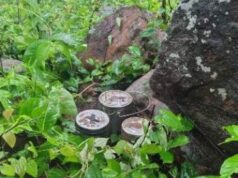 ग्राम खड़कागांव-नीलेगोंदी के जंगल-पहाड़ी क्षेत्र से 04 नग टिफिन IED बरामद।