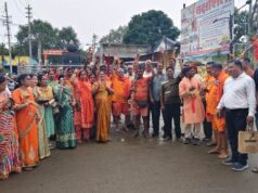 बाबाधाम रवाना हुए कांवड़ियों का भाजपा हसदेव मंडल ने किया भव्य स्वागत, तिलक-चंदन एवं पुष्पवर्षा कर दी शुभकामनाएं