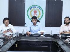 शिक्षकों की नियमित उपस्थिति, स्कूलों की सतत मॉनिटरिंग और विद्यार्थियों को गुणवत्तापूर्ण शिक्षा सर्वोच्च प्राथमिकता: कलेक्टर