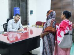 जनदर्शन में कलेक्टर ने सुनीं आमजन की समस्याएं