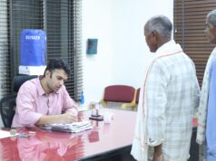 जनदर्शन में कलेक्टर ने सुनीं आमजनों की समस्याएं