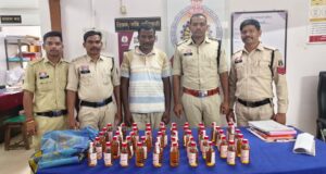 उजियारा अभियान के तहत कोतवाली पुलिस की कार्यवाही, अवैध अंग्रेजी शराब बेचने वाला आरोपी गिरफ्तार
