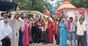 मस्तूरी सरपंच के खिलाफ अविश्वास प्रस्ताव 17 मतों से पारित पंचों एवं समर्थकों में खुशी का माहौल