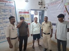 मोबाइल फोन के माध्यम से ऑनलाइन सट्टा संचालित करने वाले 03 आरोपी गिरफ्तार ।