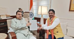 बस्तर में सड़क विकास को लेकर सांसद महेश कश्यप ने केंद्रीय मंत्री नितिन गडकरी से की मुलाकात