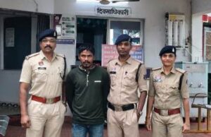 नाबालिग को बहला-फुसलाकर बलात्कार करने वाला फरार आरोपी थाना चारामा पुलिस की गिरफ्त में।