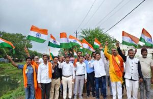 मस्तूरी मुख्यालय में डीजे के साथ निकाली भव्य तिरंगा यात्रा देशभक्ति के रंग में रंगा मस्तूरी नगर जगह जगह हुआ स्वागत
