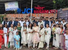 जेसीआई रायगढ़ सिटी ने जेसीआई चौक पर हर्षोल्लास के साथ फहराया तिरंगा