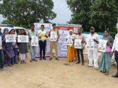 राखी पर्व पर खाकी की नई पहल: “जुर्माना नहीं, साइबर जागृति की सेल्फी” अभियान के तहत एनएच-30 कांकेर बाईपास में 500 से अधिक लोगों को किया जागरूक।