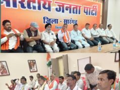 किसान मोर्चा की बैठक में तिरंगा यात्रा की बनी रूपरेखा