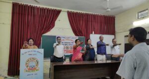 नशामुक्ति अभियान के तहत महाविद्यालय में दिलाई गई नशामुक्ति की शपथ