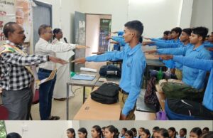 एरमसाही उच्चतर माध्यमिक विद्यालय में नशामुक्ति जागरूकता कार्यक्रम