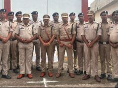 मस्तूरी थाना प्रभारी सलीम खाख़ा ने थाना परिसर में देशभक्ति और उत्साह के साथ किया ध्वजारोहण