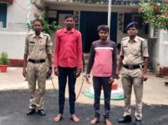 चौकी दुधावा पुलिस ने गौवंश तस्करी के मामले भारत माला रोड से 11 बछड़ों को क्रूरतापूर्वक पिकअप वाहन में भरकर बूचड़खाना ले जा रहे 02 आरोपी को किया गिरफ्तार।