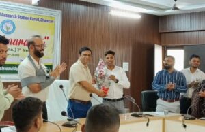 सेवा संकल्प अभियान :सेवा की कहानी: गांव की मिट्टी से वैश्विक मंच तक : दीपक गौराहा ने विद्यार्थियों को सुनाई सफलता की कहानी
