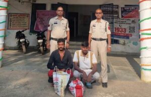“ऑपरेशन आघात” में पुसौर पुलिस की दोहरी कार्रवाई, कोतमरा में अवैध शराब के साथ दो आरोपी गिरफ्तार