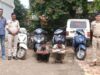 शोरूम यार्ड से 4 एक्टिवा चोरी, पुराने दो बाइक चोरी का भी खुलासा; जूटमिल पुलिस ने 4.50 लाख की संपत्ति की बरामदगी