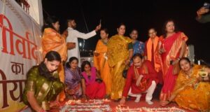 पांच लाख दीयों से रोशन हुआ मनेन्द्रगढ़, ‘सेवा संकल्प’ का भव्य आगाज