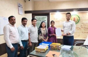 सेवा की कहानी : माता-पिता का साया छिना, तो जिम्मेदारियों ने थामा हाथ