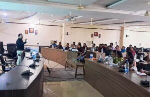 आधार ऑपरेटरों को नवीन नियमों एवं प्रक्रियाओं का दिया गया प्रशिक्षण