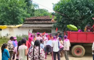 जामगांव नीचेपारा में धूमधाम से हुई श्रीकृष्ण भगवान की प्रतिमा स्थापना, भव्य रैली के साथ शांतिपूर्वक किया गया विसर्जन