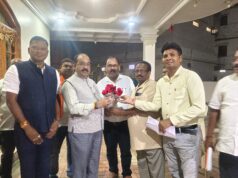 पटवारियों की समस्याओं को लेकर उपमुख्यमंत्री को सौंपा पत्र, पदोन्नति समेत चार प्रमुख मांगें