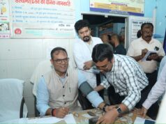 दूरस्थ अंचलों में कलेक्टर ने किया अस्पताल, स्कूल और छात्रावासों का सघन निरीक्षण